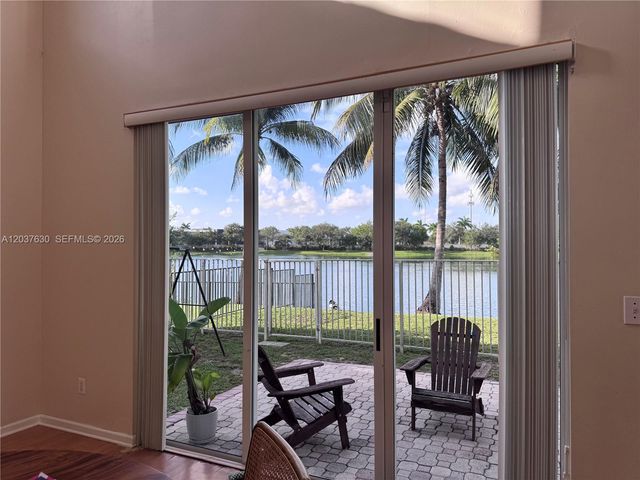 4924 SW 151st Ave, Davie, FL 33331