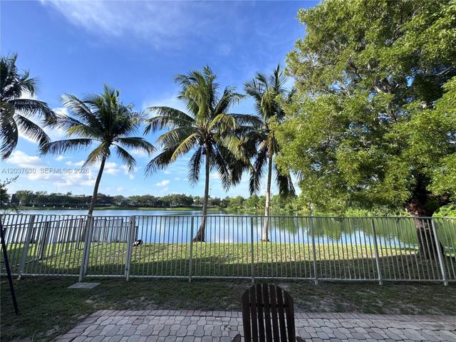 4924 SW 151st Ave, Davie, FL 33331