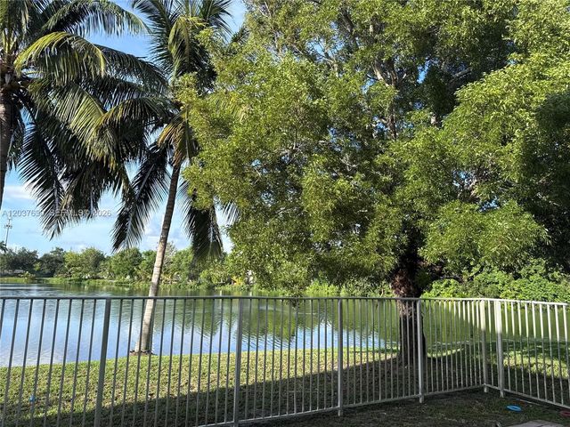 4924 SW 151st Ave, Davie, FL 33331