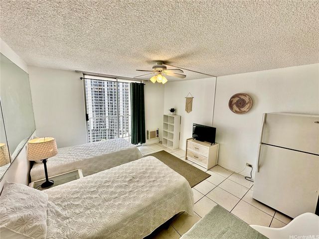 1920 Ala Moana Boulevard 1606, Honolulu, HI 96815