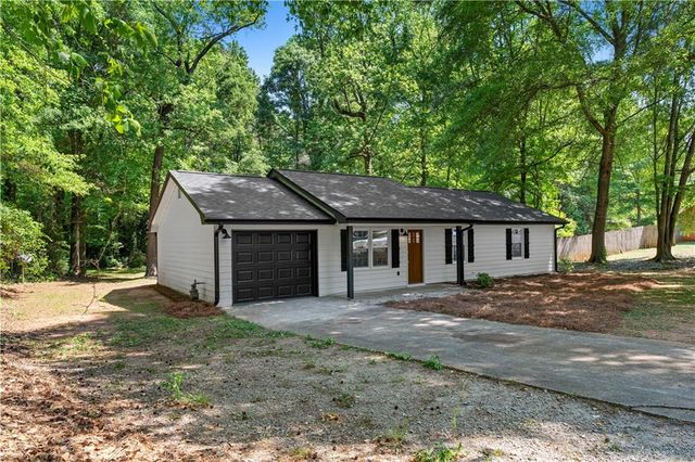 850 King Drive SE, Conyers, GA 30094