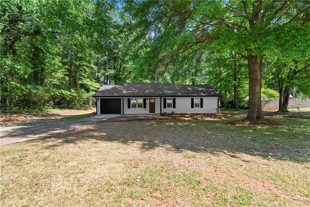 850 King Drive SE, Conyers, GA 30094