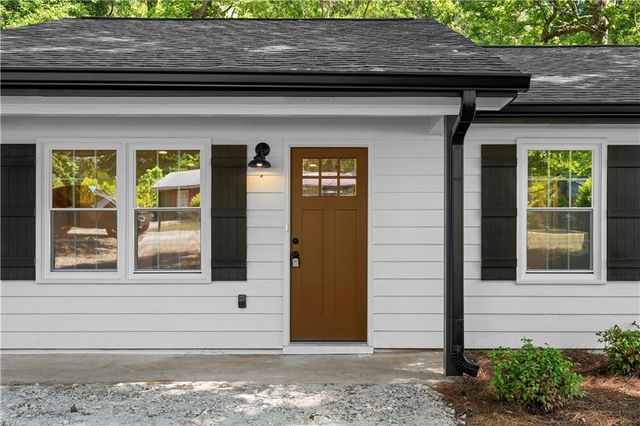 850 King Drive SE, Conyers, GA 30094
