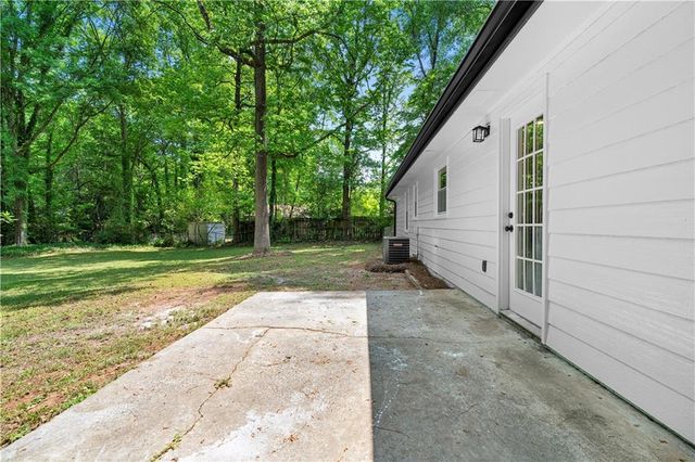 850 King Drive SE, Conyers, GA 30094
