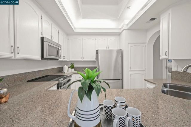 57 57 Danville Oak Pl, Danville, CA 94526