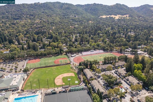 57 57 Danville Oak Pl, Danville, CA 94526