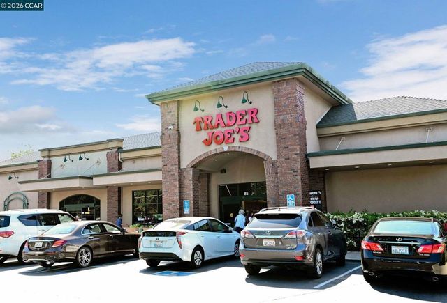 57 57 Danville Oak Pl, Danville, CA 94526