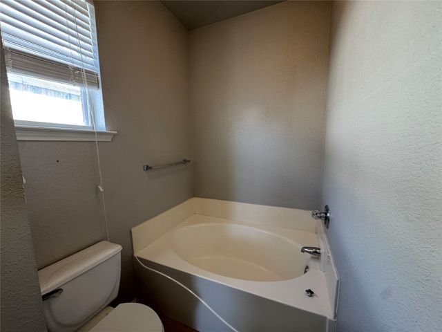 4432 Park Creek Court, Fort Worth, TX 76137