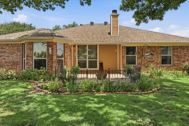 213 Mckamy Boulevard, Denton, TX 76207