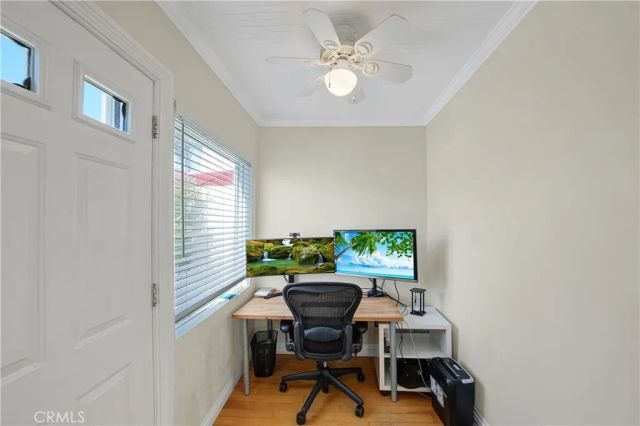 318 8th Street, Huntington Beach, CA 92648
