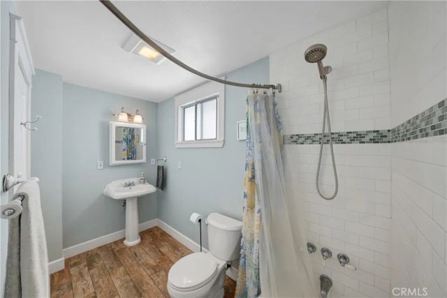 318 8th Street, Huntington Beach, CA 92648
