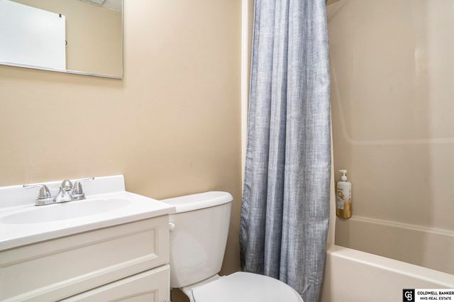 803 Ave F, Plattsmouth, NE 68048