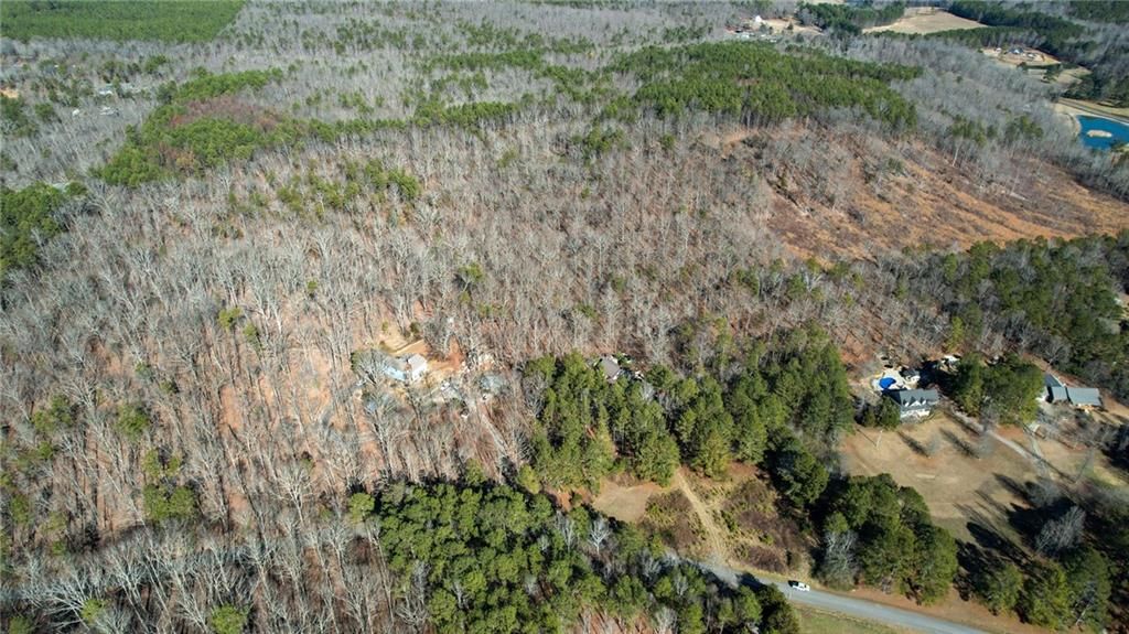 Image 2 of property listing at 0001 Bozeman Road NW, White, GA 30184