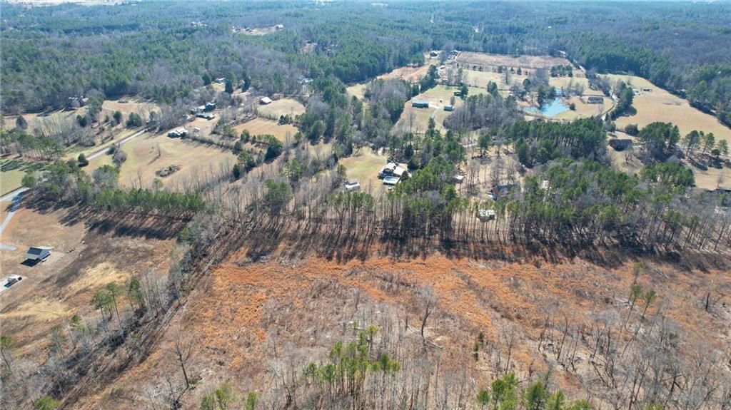 Image 23 of property listing at 0001 Bozeman Road NW, White, GA 30184