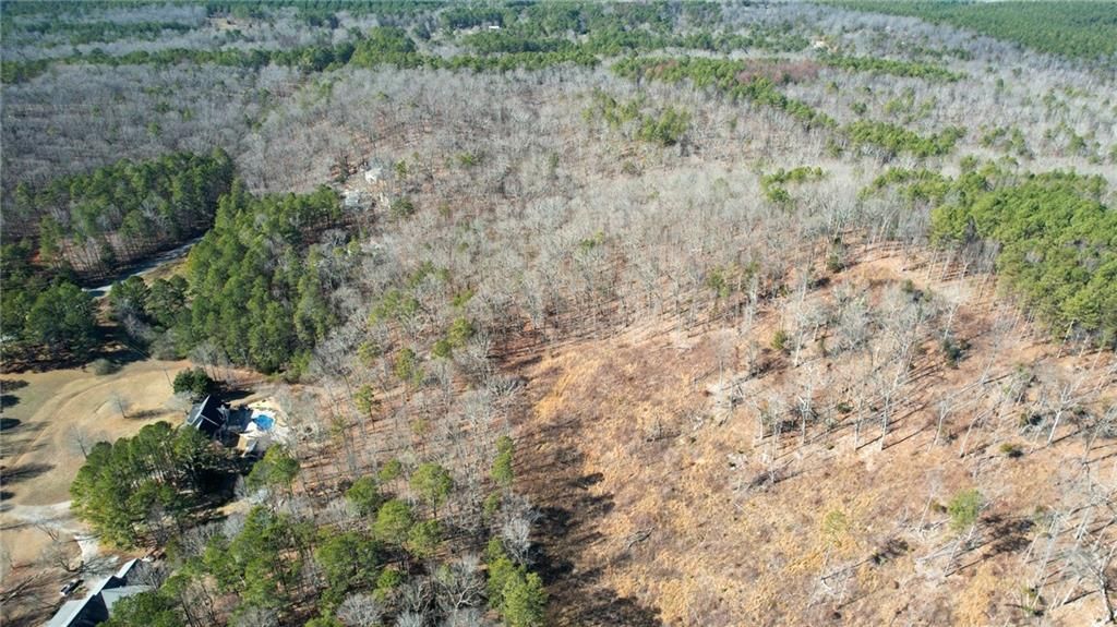 Image 25 of property listing at 0001 Bozeman Road NW, White, GA 30184