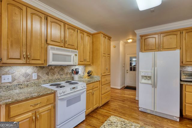 1000 Holcomb Court, Bogart, GA 30622