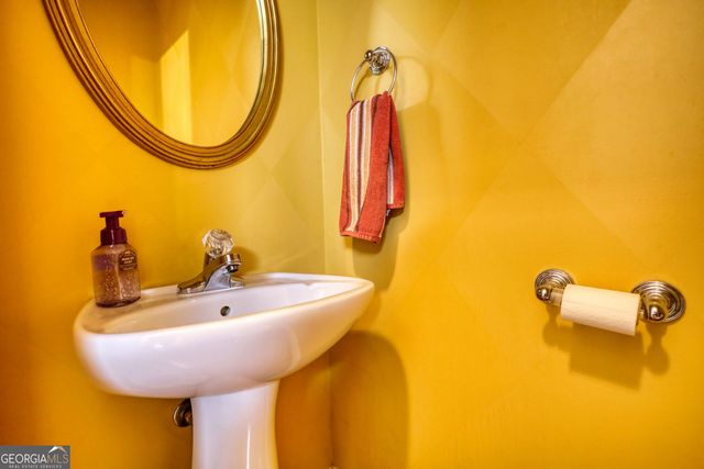 1000 Holcomb Court, Bogart, GA 30622