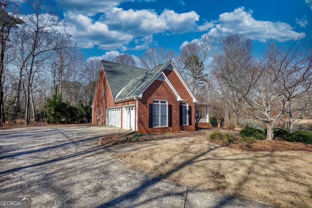 1000 Holcomb Court, Bogart, GA 30622