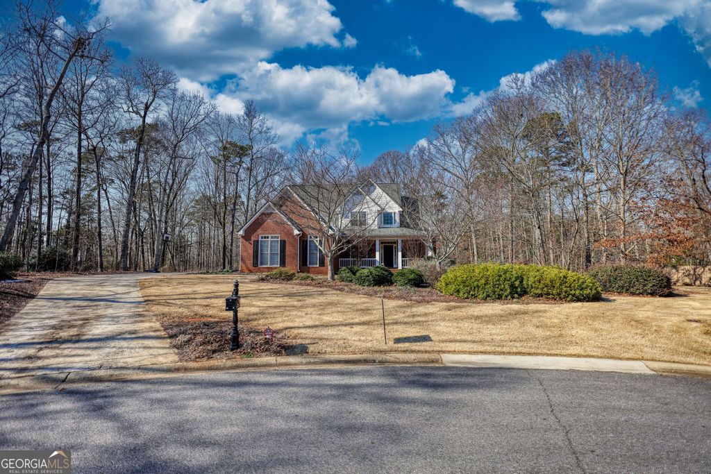 1000 Holcomb Court, Bogart, GA 30622
