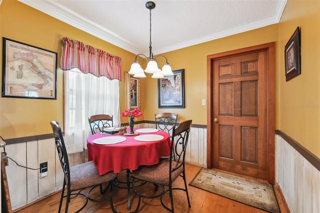 Image 14 of property listing at 20480 LAKE LINDSEY ROAD, Brooksville, FL 34601