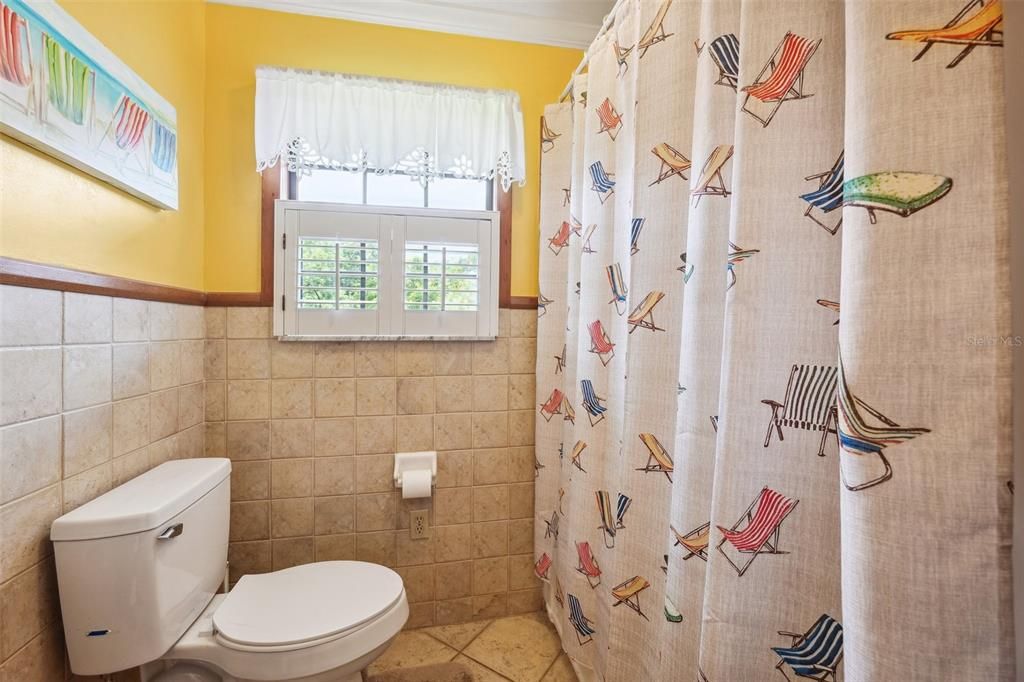 Image 25 of property listing at 20480 LAKE LINDSEY ROAD, Brooksville, FL 34601