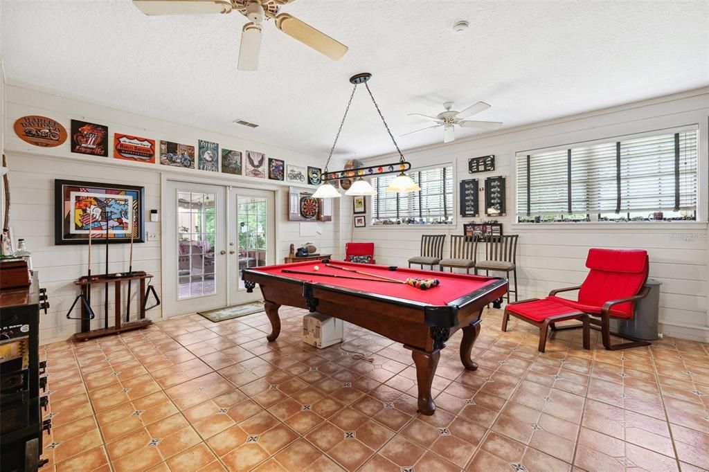 Image 37 of property listing at 20480 LAKE LINDSEY ROAD, Brooksville, FL 34601