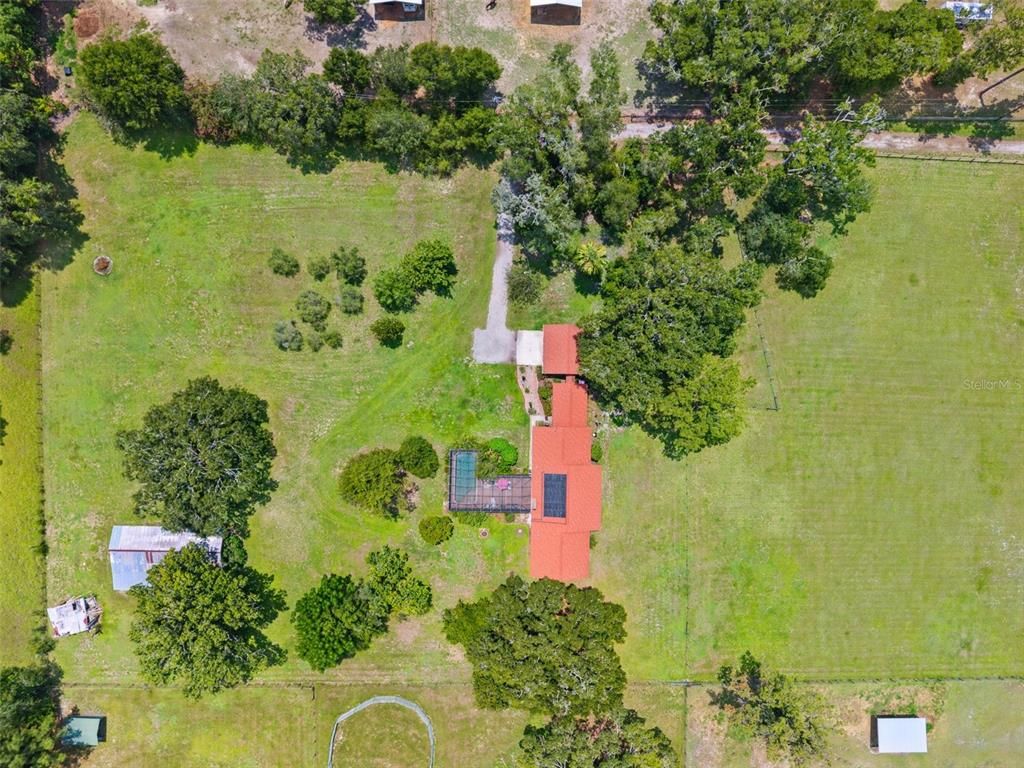 Image 41 of property listing at 20480 LAKE LINDSEY ROAD, Brooksville, FL 34601