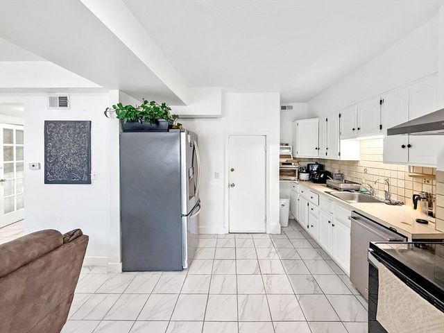 1203 Bennington St 1203, Boston, MA 02128