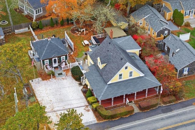 59 Sea St, Dennis, MA 02639