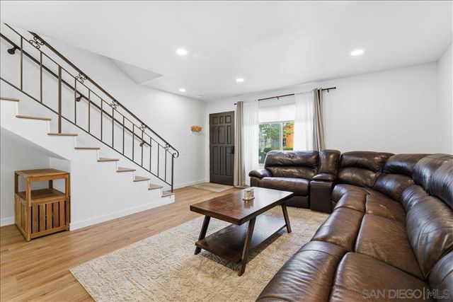 3626 Lemona C, San Diego, CA 92105