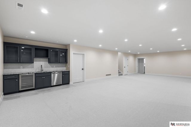 8939 Dragonfly Lane, Lincoln, NE 68526