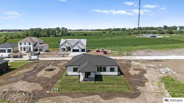 8939 Dragonfly Lane, Lincoln, NE 68526