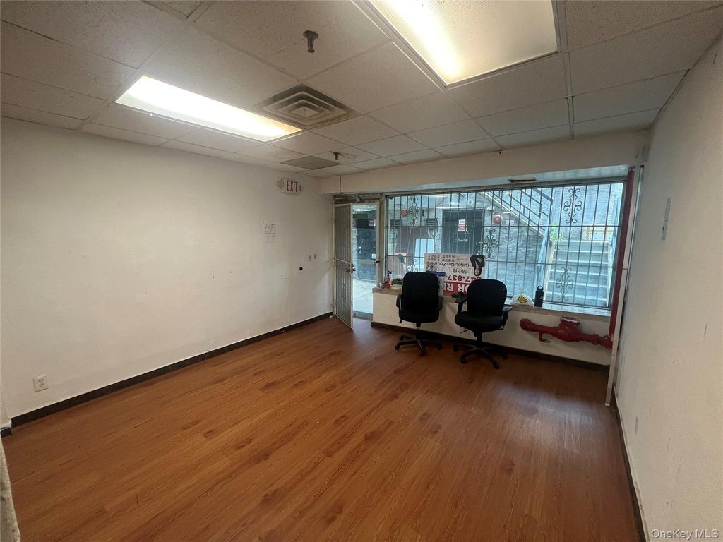 4306 Main Street Basement, Flushing, NY 11355 — photo 2