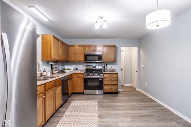 6115 Green Glade Drive, Whitestown, IN 46075