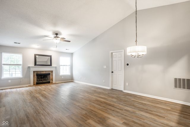 6115 Green Glade Drive, Whitestown, IN 46075