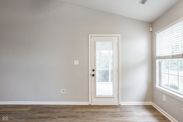 6115 Green Glade Drive, Whitestown, IN 46075
