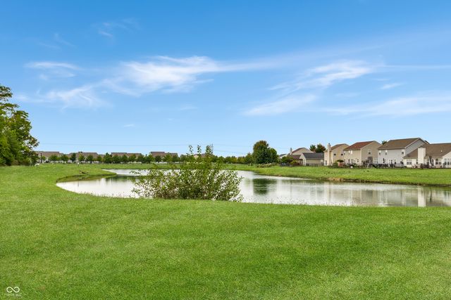 6115 Green Glade Drive, Whitestown, IN 46075