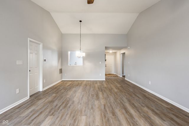 6115 Green Glade Drive, Whitestown, IN 46075