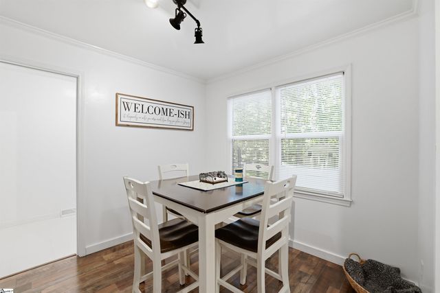 127 Robinwood Lane, Pelzer, SC 29669