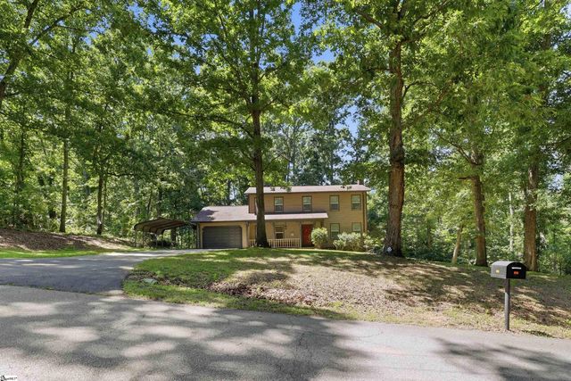 127 Robinwood Lane, Pelzer, SC 29669