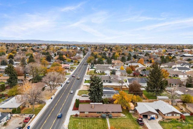 1436 Holly Dr, Twin Falls, ID 83301