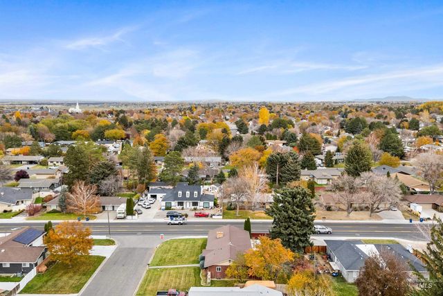 1436 Holly Dr, Twin Falls, ID 83301