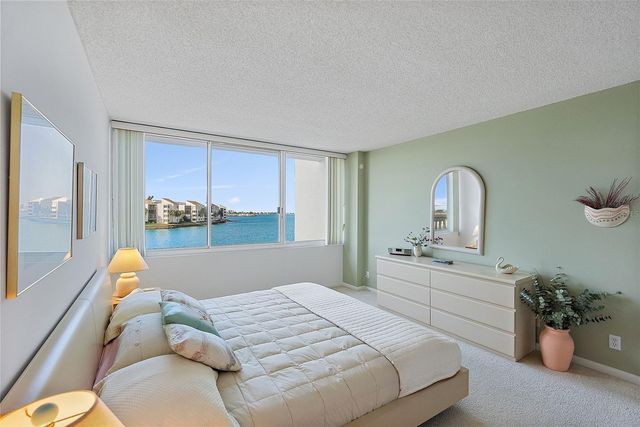 5281 ISLA KEY BOULEVARD S 207, St Petersburg, FL 33715