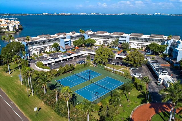 5281 ISLA KEY BOULEVARD S 207, St Petersburg, FL 33715