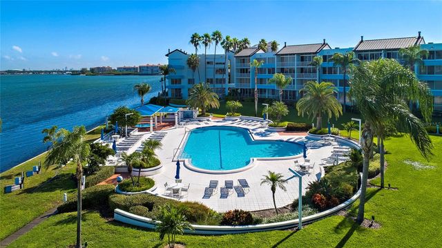 5281 ISLA KEY BOULEVARD S 207, St Petersburg, FL 33715