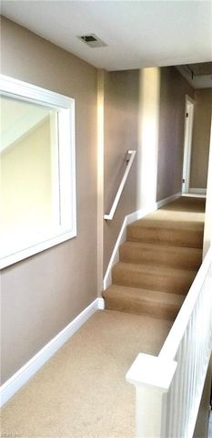 105 Wynnwood DR, Franklin, VA 23851