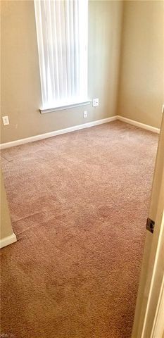 105 Wynnwood DR, Franklin, VA 23851