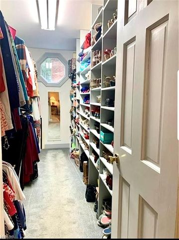 105 Wynnwood DR, Franklin, VA 23851