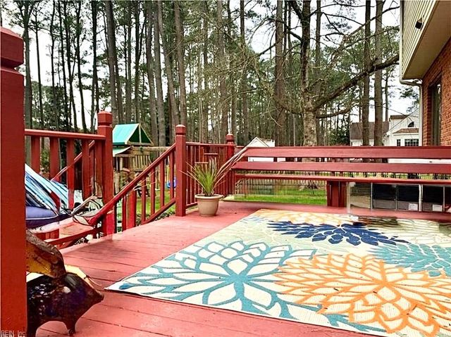 105 Wynnwood DR, Franklin, VA 23851