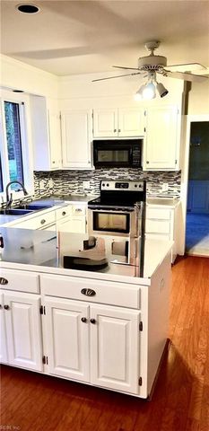 105 Wynnwood DR, Franklin, VA 23851